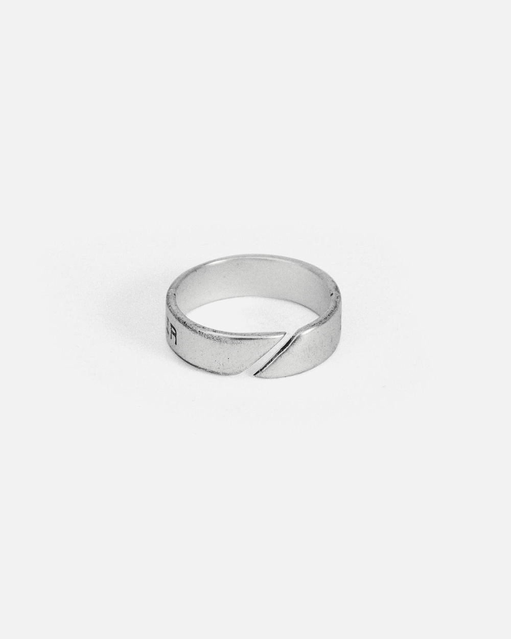 Кольцо Anteater LL Ring