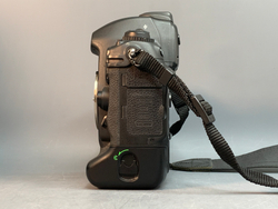 Nikon D3s 6.990 кадров