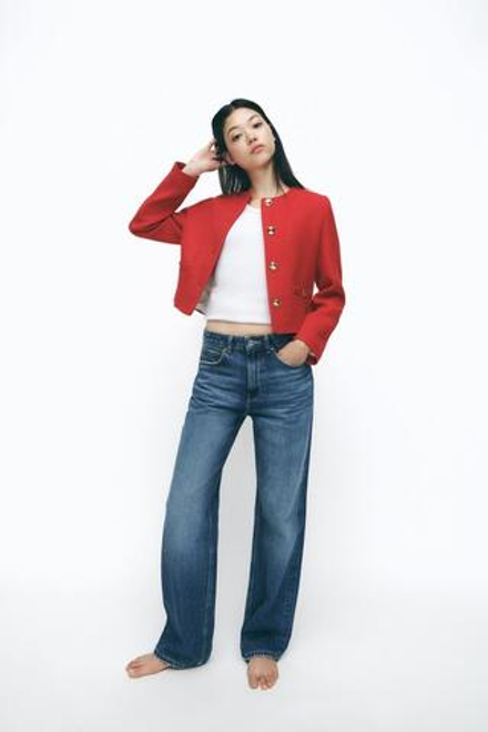 ZARA БЛЕЙЗЕР С РЕЛЬЕФНЫМ УЗОРОМ И ЗОЛОТИСТЫМИ ПУГОВИЦАМИ, КРАСНЫЙ