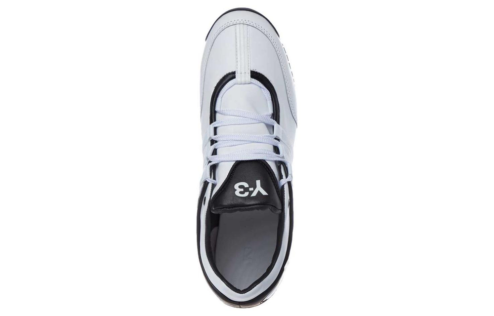 Y 3