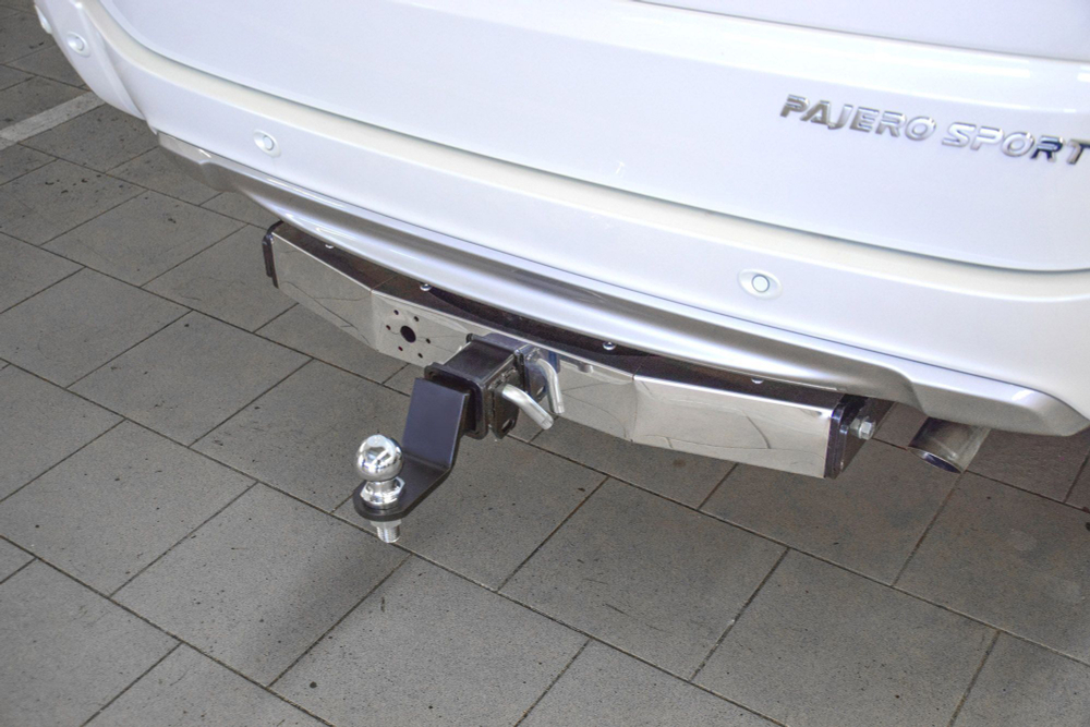 Фаркоп PT GROUP /съемный квадрат/ С нержавеющей Накладкой для MITSUBISHI Pajero Sport 2008-2020(паспорт и сертификат в комплекте)(без электрики) арт.MPS-08-991124.00