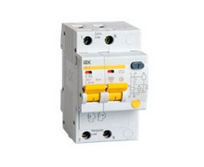 Выключатель автоматический дифференциального тока 2п C 25А 30мА тип AC 4.5кА АД-12 KARAT IEK MAD10-2-025-C-030