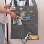 Детский чехол с карманами 80х50. Львенок в машине