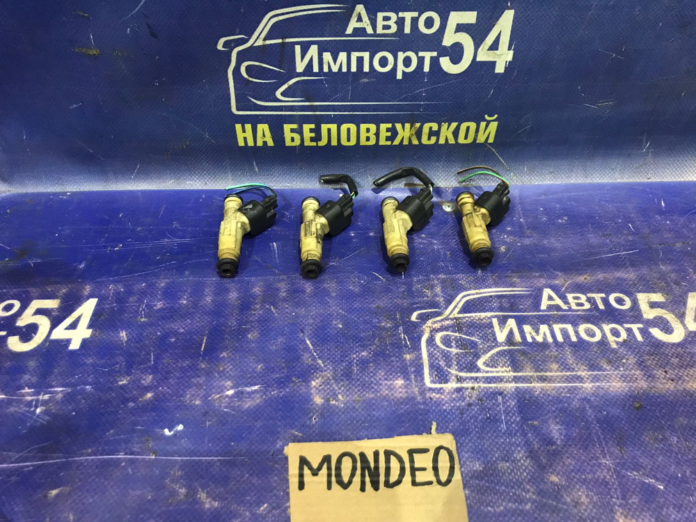 Форсунка топливная FORD MONDEO 2003