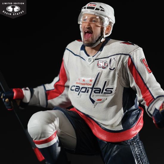 Фигурка NHL Alex Ovechkin All Time Goals Leader 1/6 28см 103298
