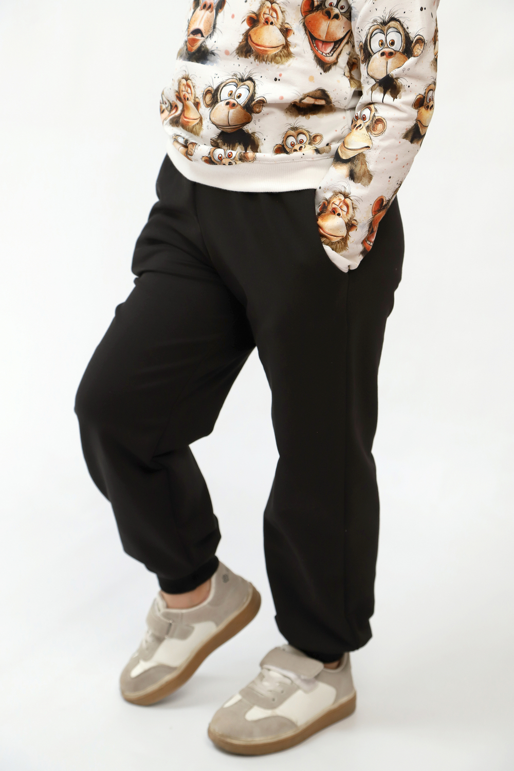 Брюки спортивные