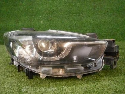 Фара правая Mazda CX-5 (2015-2017) LED