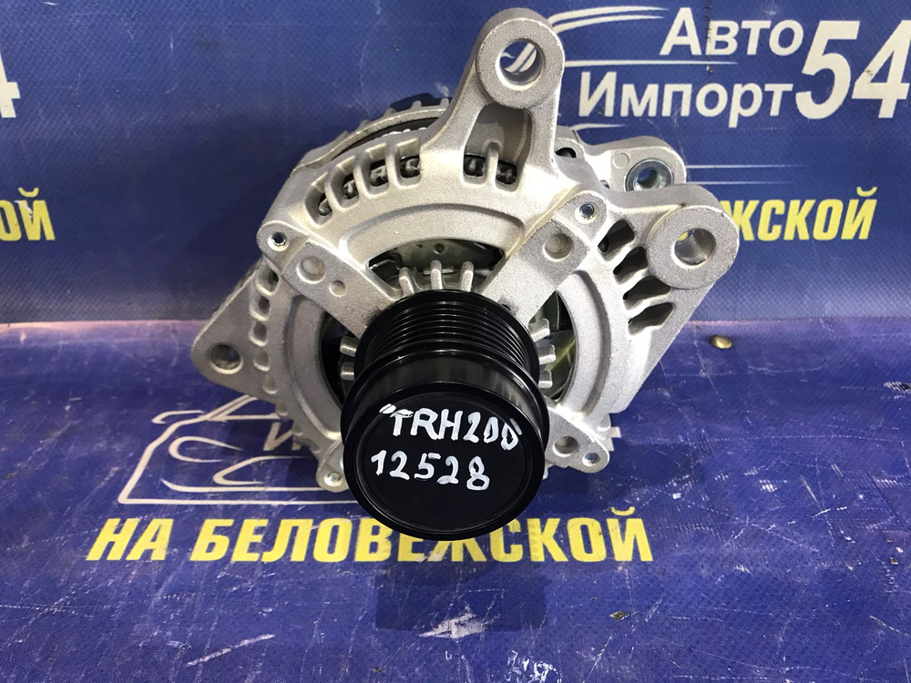 Генератор TOYOTA HIACE 2004-2013