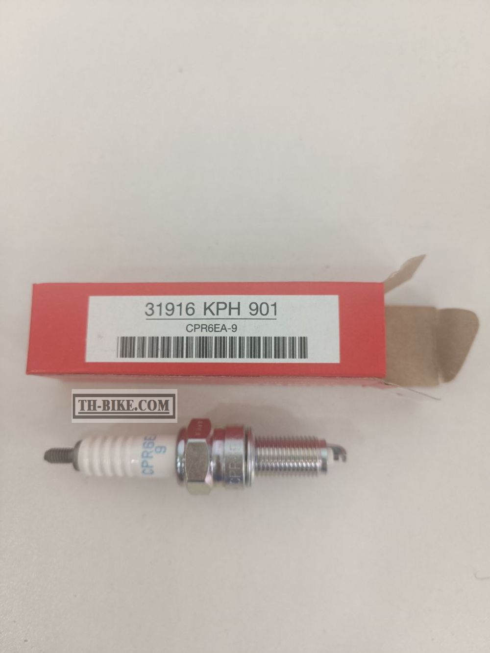 31916-KPH-901. PLUG, SPARK (CPR6EA-9)(NGK)