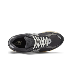 Кроссовки New Balance 2002R "Phantom" M2002RHO