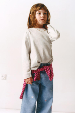 ZARA ДЖИНСЫ WIDE LEG С ВЫШИВКОЙ В ВИДЕ ЦВЕТОВ, СИНИЙ