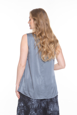 ТОП С V-ОБРАЗНЫМ ВЫРЕЗОМ