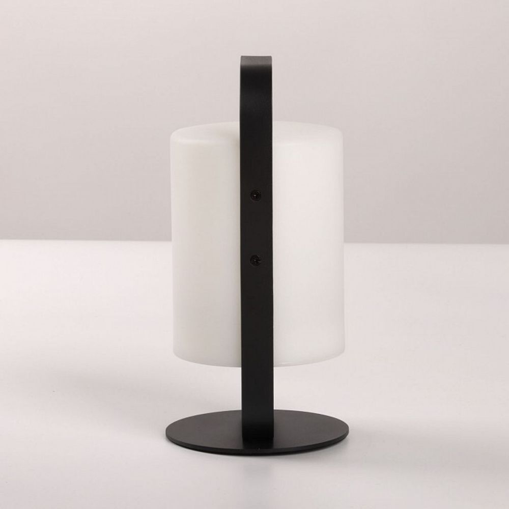 Настольная лампа декоративная DeMarkt Арлон 812030701