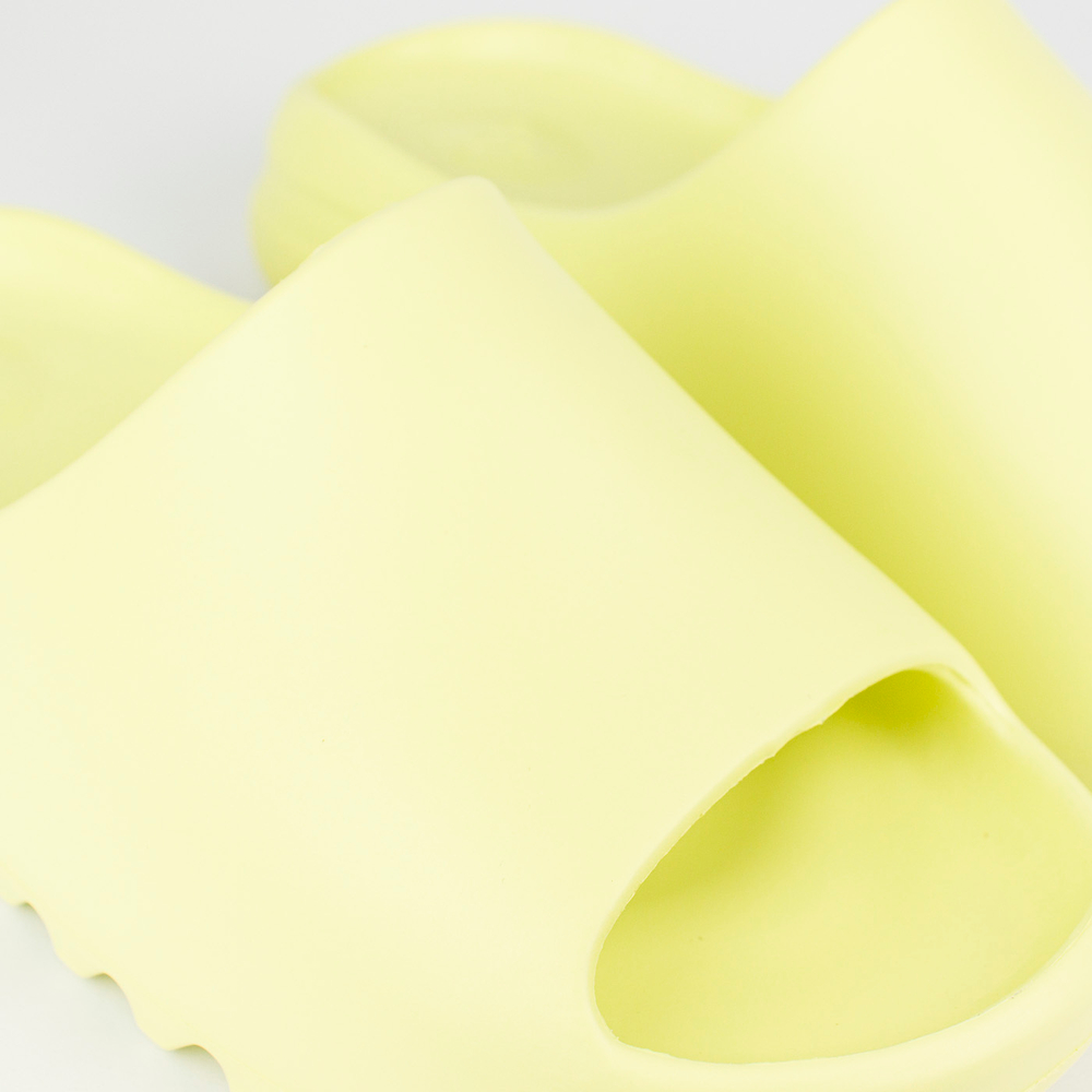 Шлёпки Adidas Yeezy Slide Green