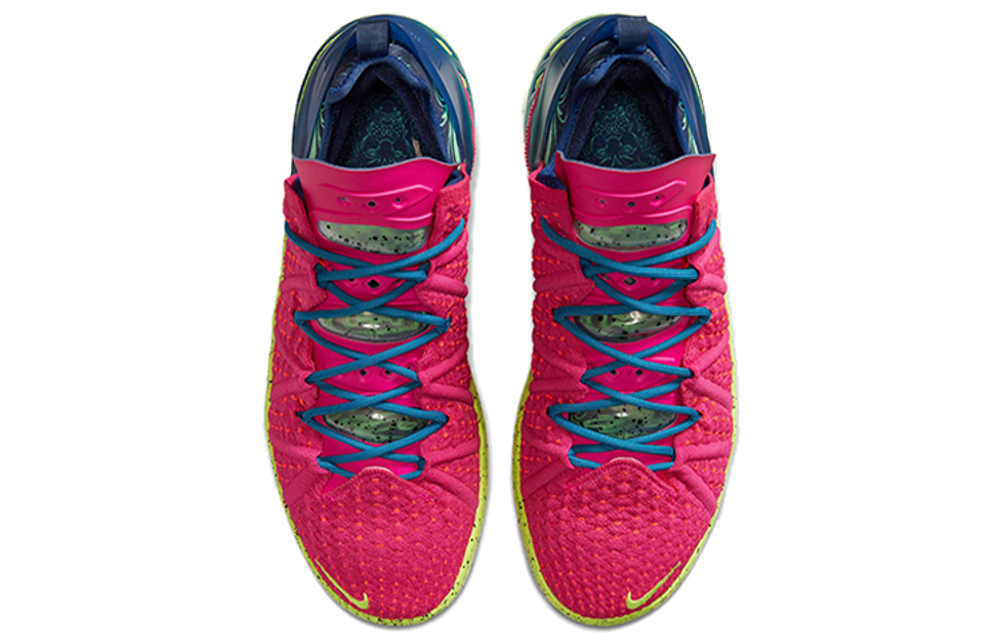 Кроссовки Nike Lebron 18