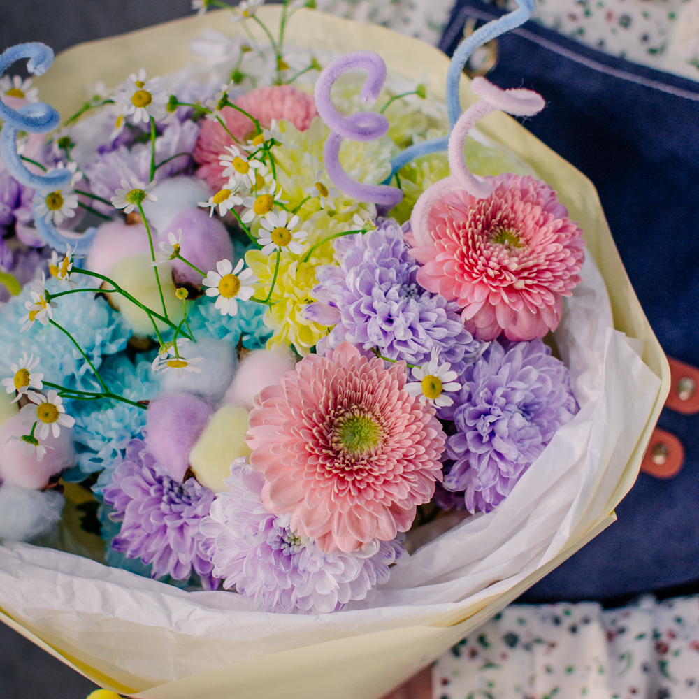 107. Трендовый дофаминовый букет