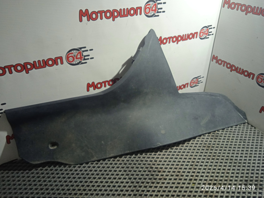 Накладка центральной консоли левая Шкода Октавия А5 1,4 BUD Б/У