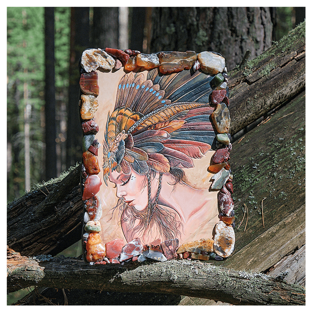 Картина из кожи «Шаманка»