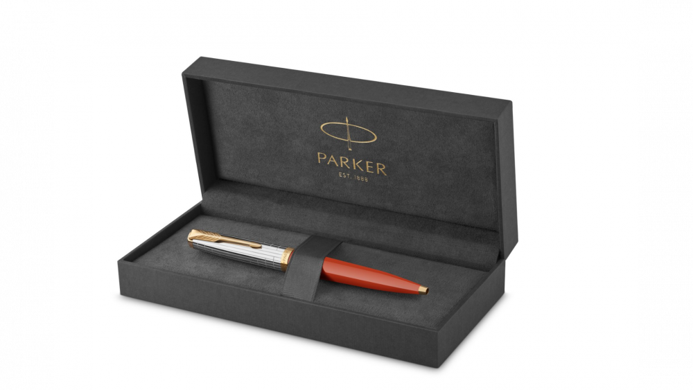 Шариковая ручка Parker 51 Premium Red GT стержень: M, цвет чернил: black, в подарочной упаковке.