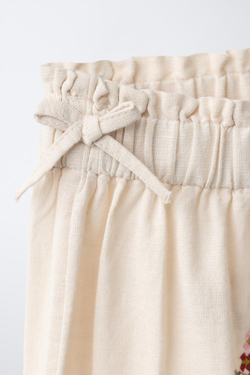 ZARA БРЮКИ ИЗ ХЛОПКА И ЛЬНА С ВЫШИВКОЙ КРЕСТИКОМ, ПЕСОЧНЫЙ