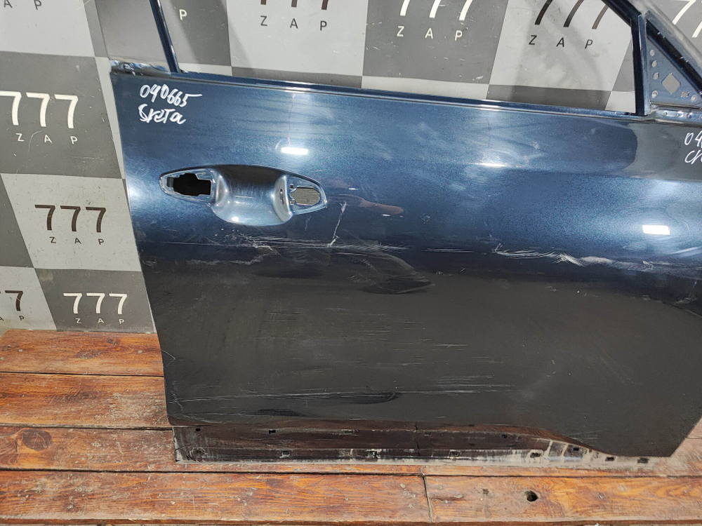 Дверь передняя правая Kia Seltos 19-нв Б/У Оригинал 76004Q5001