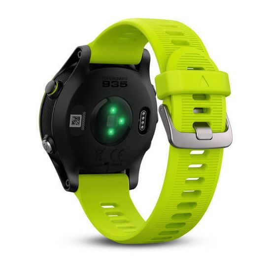 Спортивные смарт часы Garmin Forerunner 935 Tri-bundle (010-01746-06)