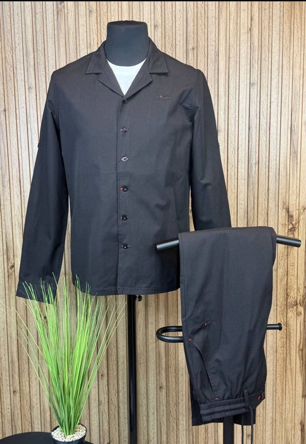 Прогулочный костюм Kiton