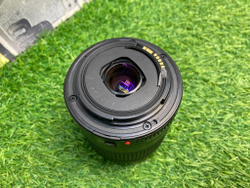 Canon EF 80-200mm 4.5-5.6 II