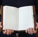 Ежедневник А5 недатированный ручной работы из толстой натуральной коричневой кожи OKEJ-04