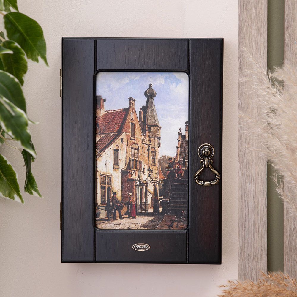 Ключница Семь ключей счастья Орех