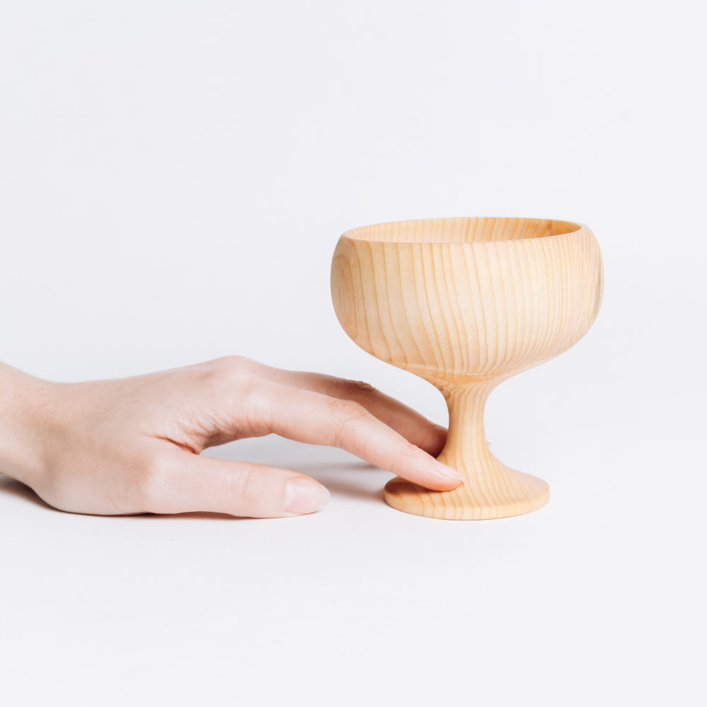 Деревянная Креманка (чаша) на ножке из древесины сибирского кедра. T176