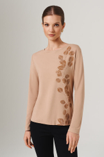 23121 Лонгслив женский (бежевый)