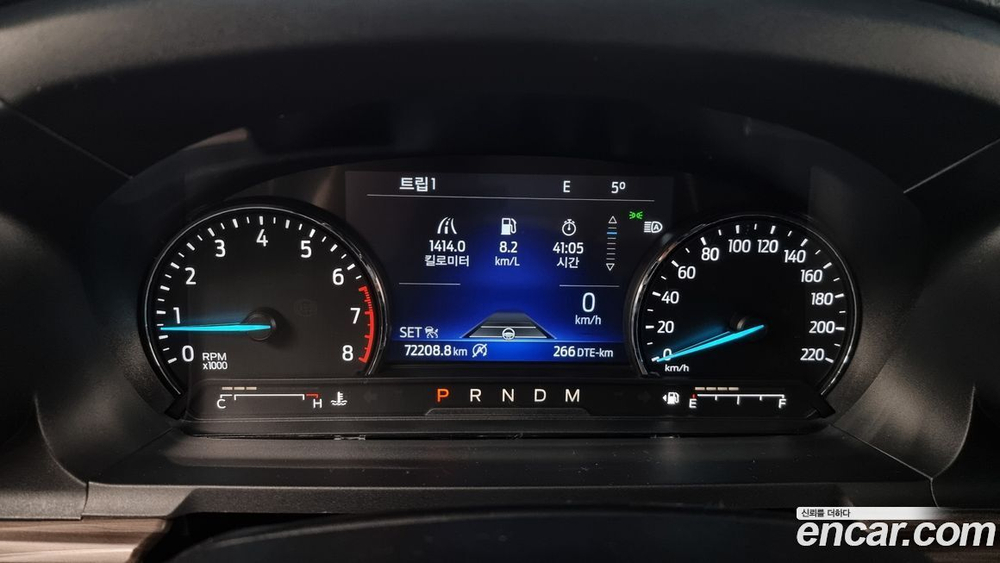 Ford Explorer 6 Generation 2.3 Limited 4WD (01.2020)