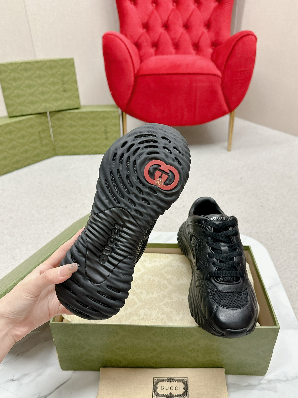 Gucci Ripple Trainer