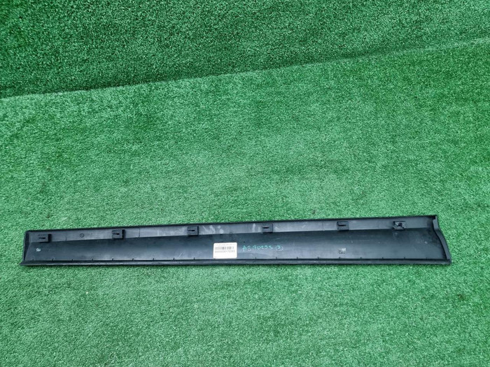 Накладка двери передняя правая BMW X3 F25 (10-17)