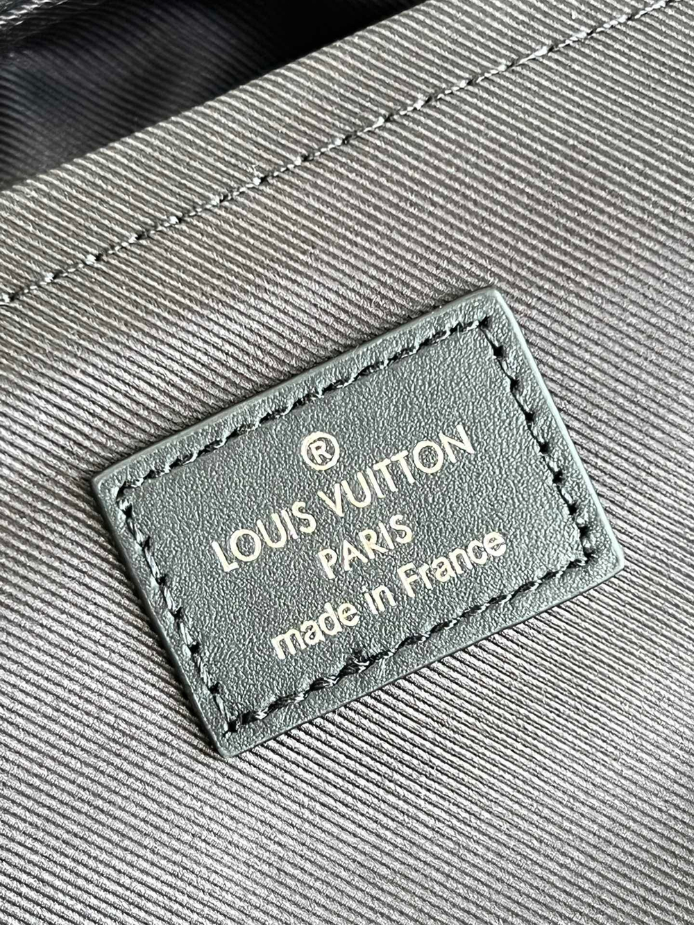 Louis Vuitton Pochette To-Go