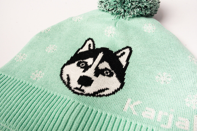 Шапка с помпоном "Хаски из Карелии", на подкладе