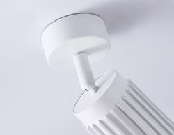 Ambrella Накладной поворотный спот со сменной лампой GU10 Techno family TN51677