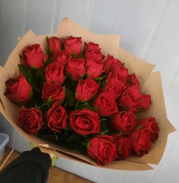 Букет роз &quot;Мадам ред&quot; 40 см