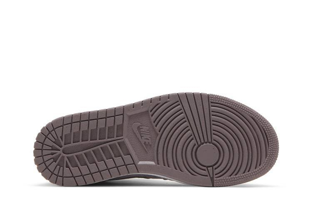Кроссовки Jordan Air Jordan 1 Mid "Purple Velvet" (Женская размерная сетка)