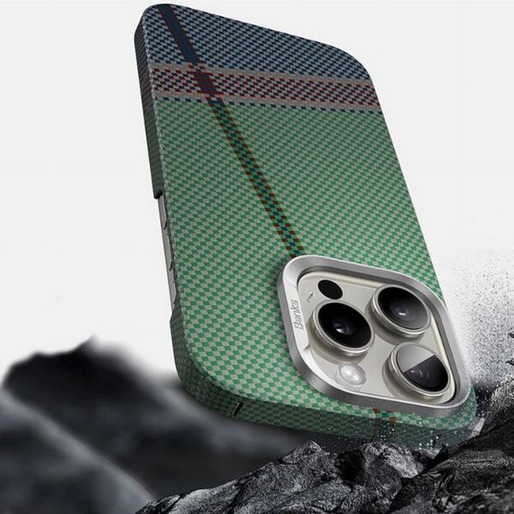 Чехол Benks ArmorAir Case built with Kevlar® 600D для iPhone 16 Pro 6.3&quot; Страстный Зелёный (PassionGreen)