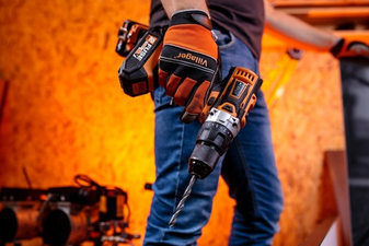 Зачем нужна плавная регулировка скорости на дрели и шуруповерте? Объясняем на примере моделей Villager