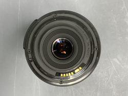 Canon EOS 1100D kit 18-55mm IS 1.700 кадров