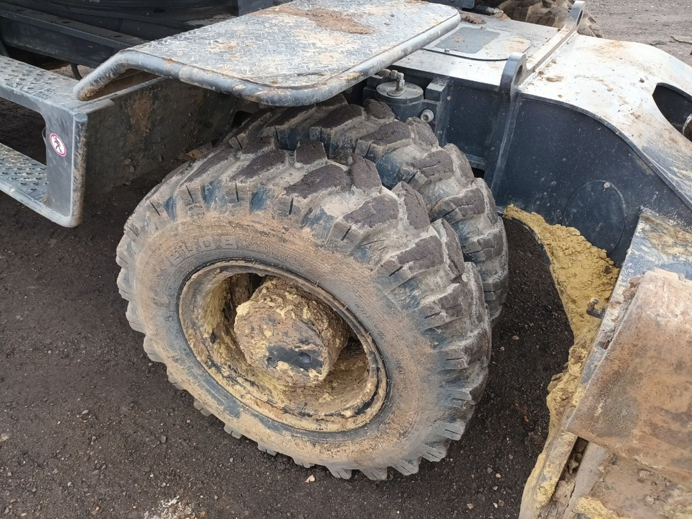 XCMG XE180* Экскаватор колесный XE180WD (Дизельный, 4,5 л, 141 л.с., АТ)