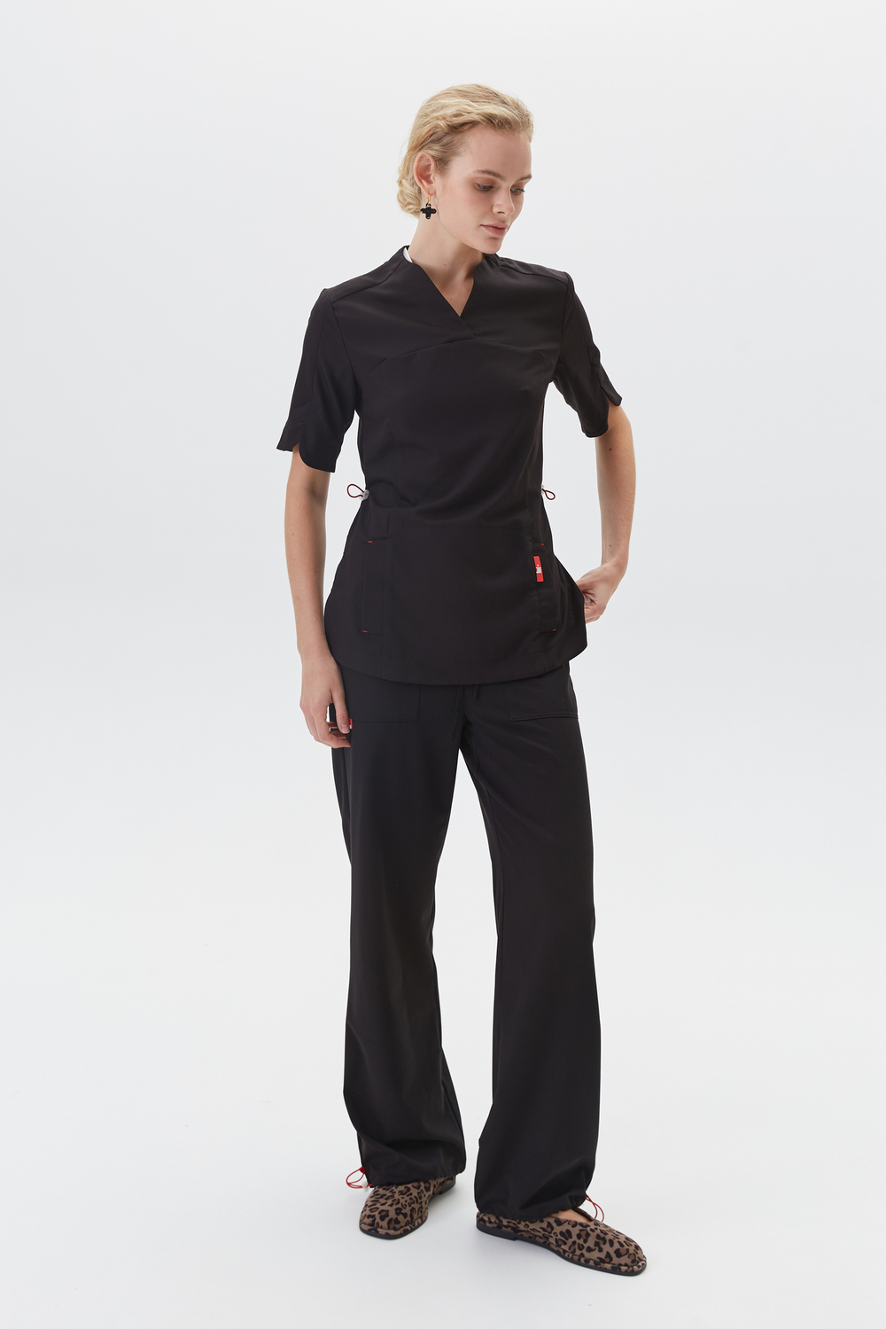 Топ медицинский женский Ньюлук, черный