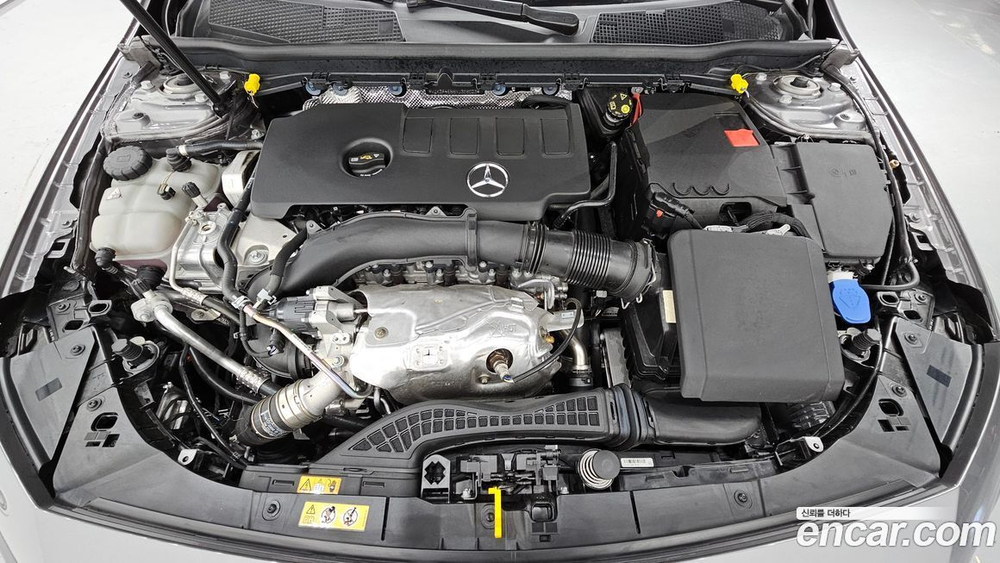 Mercedes-Benz A-Class W177 A220 Hatchback (05.2022)