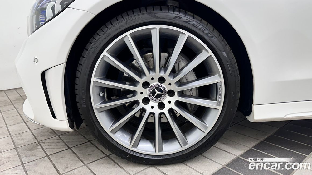 Mercedes-Benz GLA-Class H247 GLA250 4MATIC (02.2024)