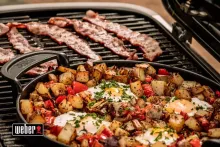 Портативный газовый гриль Weber Traveler Stealth Edition, 1 горелка, чёрный