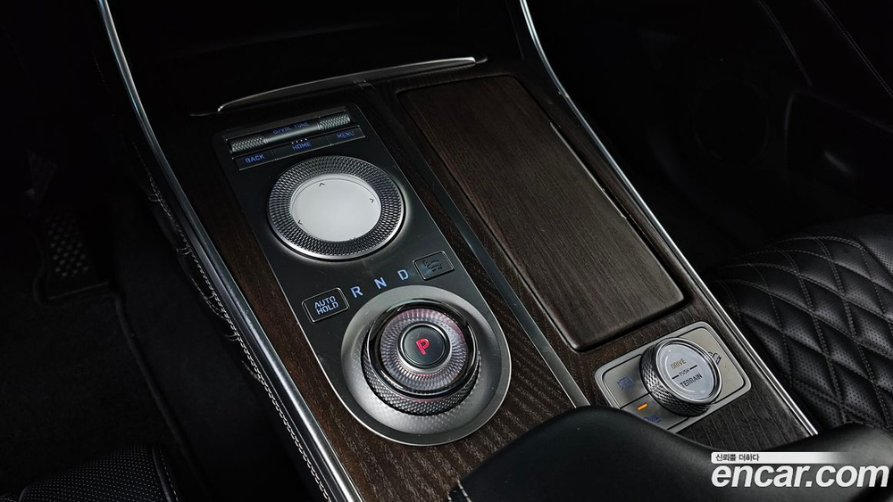 Genesis GV80 2.5T Бензин AWD (06.2020)