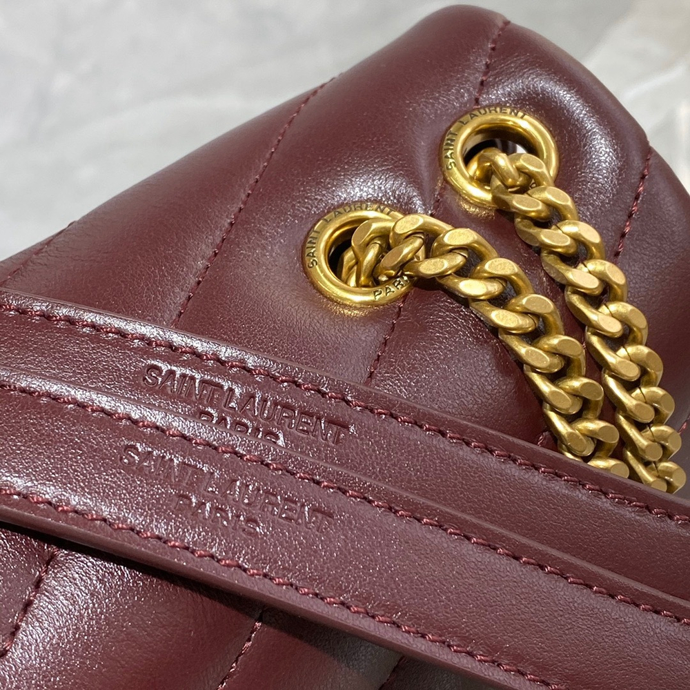 Saint Laurent Loulou 25 cm
